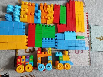 Mega Bloks 190 kusů + Hudební vláček - 3