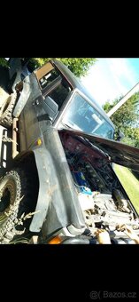 NISSAN PATROL Y60 KRATAS - 3