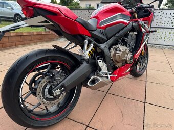 Honda CBR650R 2021 - 3