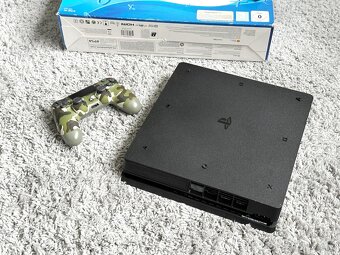 Herní konzole Sony Playstation 4 - PS4 Slim 500GB + ovladač - 3