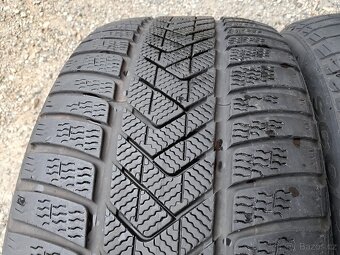 275/40/21 107v Pirelli - zimní pneu 2ks RunFlat - 3