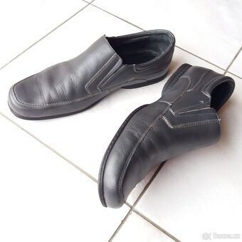 Pánské vycházkové kožené boty. Vel.43 - 3