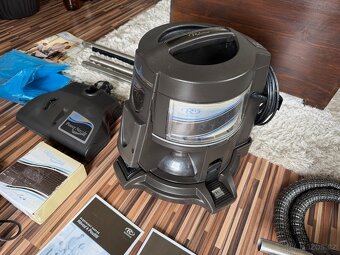 Nabízím k prodeji Rainbow vysavač E2 se zárukou - 3