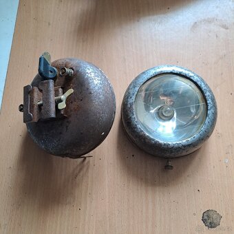 Prodám světlo na kolo Truppenfahrrad - 3