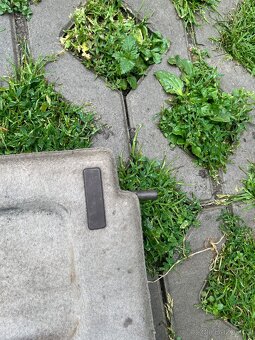 Náhradní díly Škoda favorit 135 136 hnědý dekl do kufru - 3