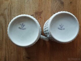 Retro hrnky - Dáma s kyticí - 3