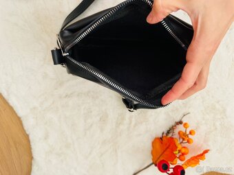 Černá crossbody kabelka - 3