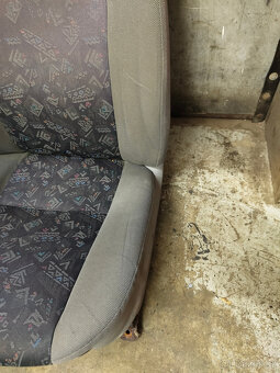 Přední sedačky Felicia (č.5) - 3