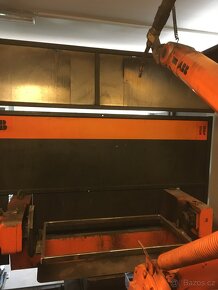 Svařovací robot ABB - 3