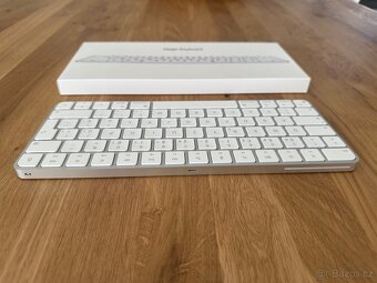 Apple Magic Keyboard - CZ, TOP - 3