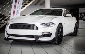 Ford Mustang 5.0 V8 GT - 3