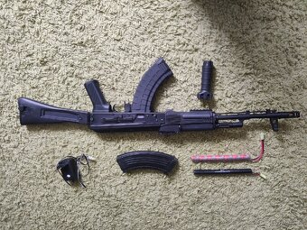 Prodám airsoftovou zbraň AK-74 - 3
