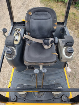 AKCE VÝPRODEJ Prodám pásovy minibagr JCB 8014 - 3