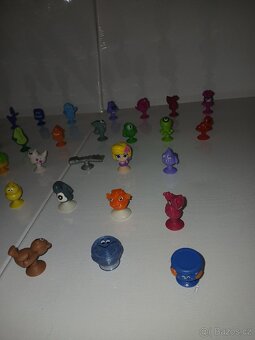 STIKEEZ za 67 figurek dle fotek - 3