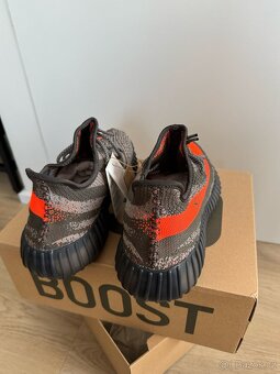 PRODÁM Adidas Yeezy Boost 350 V2 Carbon Beluga, 45 1/3 - 3