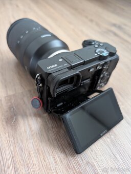 Sony A6600 + tamron 17-70 - 3