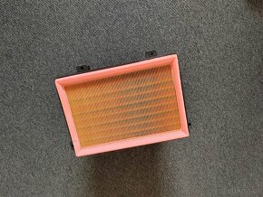 Nový originální vzduchový filtr box Peugeot - 3