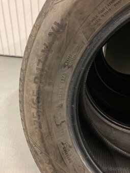 235/65 R17 Continental zimní - 3