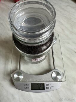 Přes 3 kg kvalitního sypaného černého čaje - 3