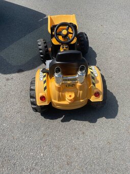Traktor elektrický - 3