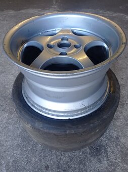 ALU 16 x 9 - 3
