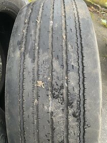 Pneumatika 315/70 R22,5 - 3