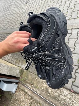 Balenciaga Track - 3