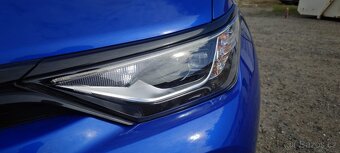Toyota Auris 1.8 Hybrid Touring Sports Executive - 3