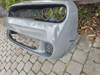 Dodge Challenger nárazník, difuzor, držáky - 3