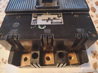 Deon OEZ 50A J21U třípólový hlavní jistič - 3