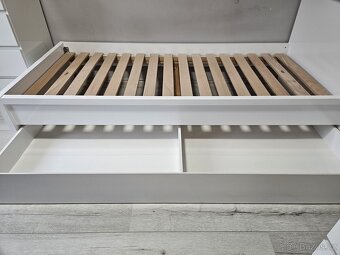 Prodám postel s komodou - 3