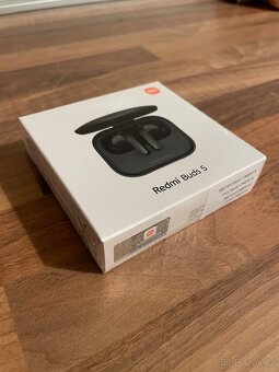 Sluchátka Redmi Buds 5 - 3