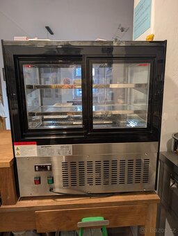 Stolni chladici vitrina - 3