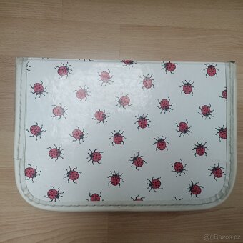 Školní potřeby - 3