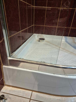 Sprchová zástěna 90x90 čtvrtkruh, díly - 3