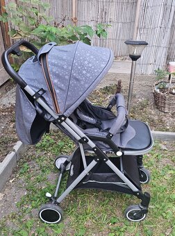 Prodáme dětský kočárek Chipolino - 3