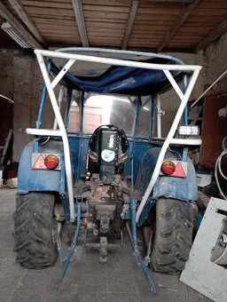 Prodám historický Traktor Super. - 3