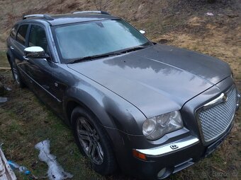 Chrysler 300C- 3,0 CRD , rok 2006 - 3