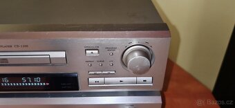 Akai - 3