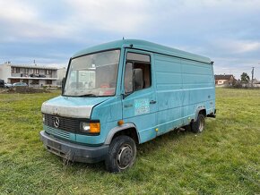 Mercedes Vario - 3