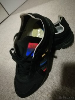 Adidas - 3