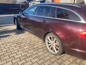 Jaguar XF - 3