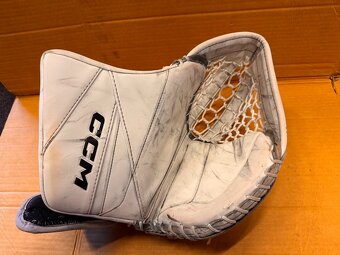 SET LAPAČKA A VYRÁŽEČKA CCM AXIS/ 2 REEBOK 28 - 3