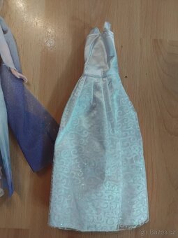 zpívající panenky Anna a Elsa - 3