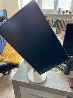 Eizo FlexScan EV2451 24" - 3