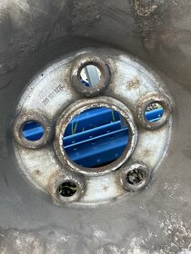 VW T5 Disky s pneu na dojetí - 3