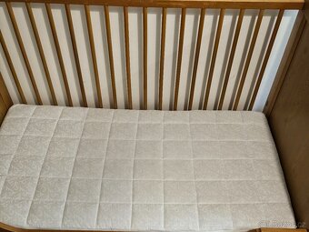 Postýlka dřevěná děská Ikea 130cm + matrace kokos - 3