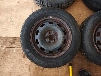 Zimní sada 7mm - Pneu 195/65 R15 - Plechové disky 5x100 R15 - 3