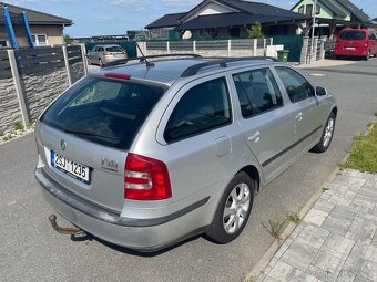Škoda Octavia 2.0 TDI Elegance - 3