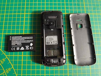 Nokia 225 4g duál SIM - 3